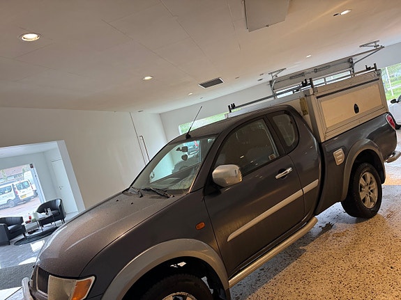 Mitsubishi L200