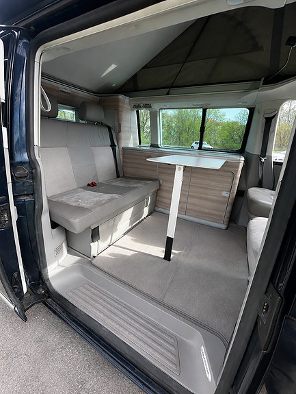 Volkswagen California T5 3 of 10