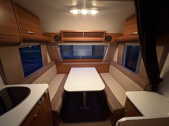 Adria Altea 542DT 7 of 18