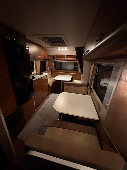 Adria Altea 542DT 6 of 18