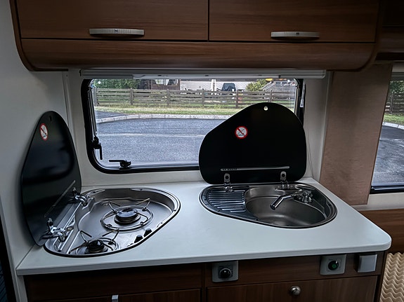 Adria Altea 542DT 14 of 18