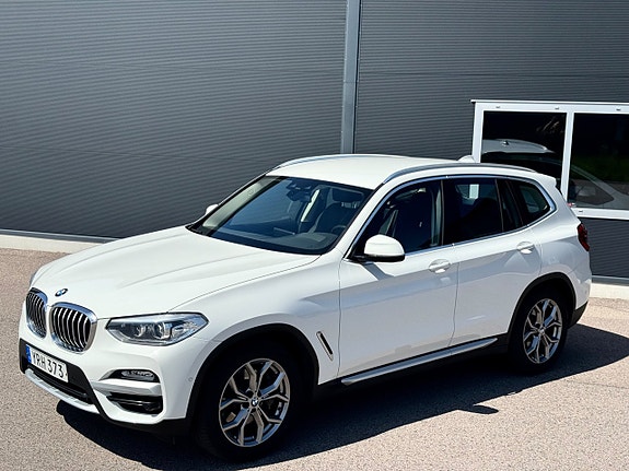 BMW X3 3 of 10