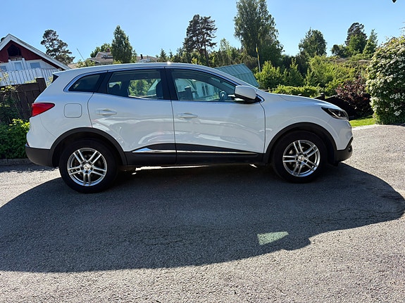 Renault Kadjar 2 of 5