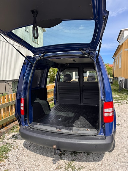 Volkswagen Caddy 4 of 5