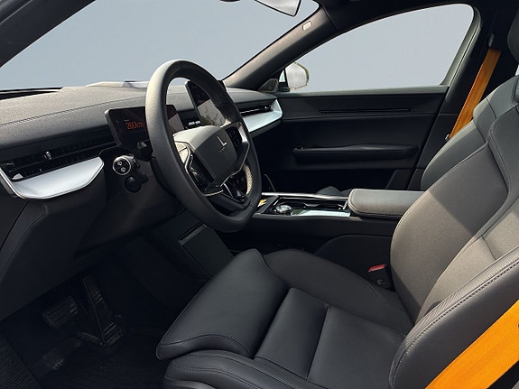 Polestar 3 7 of 27