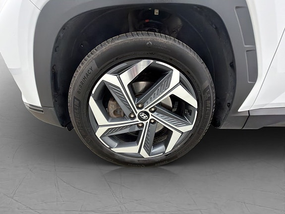 Hyundai Tucson 10 of 30