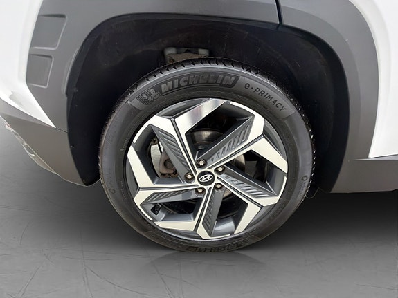 Hyundai Tucson 12 of 30