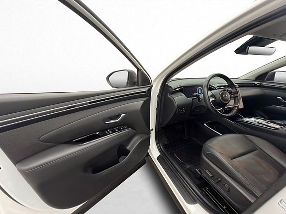 Hyundai Tucson 23 of 30