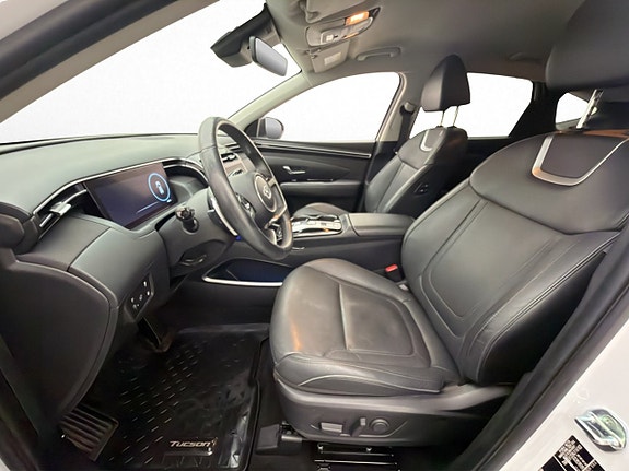 Hyundai Tucson 24 of 30