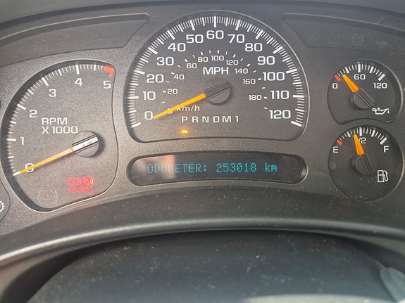 Chevrolet Silverado 2500 7 of 7