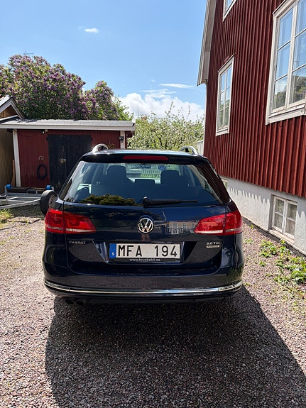 Volkswagen Passat 3 of 5