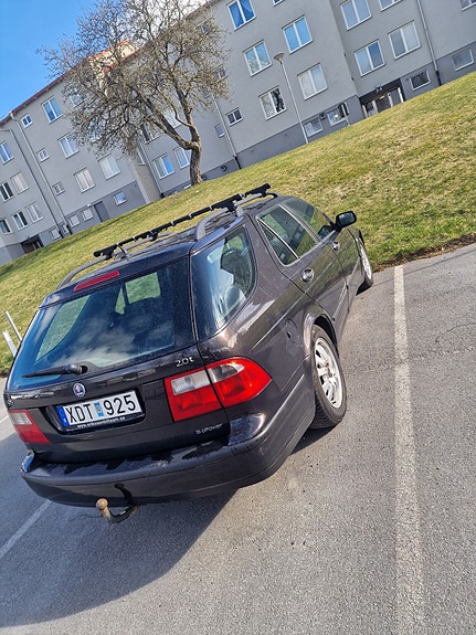 Saab 9-5 2 of 5