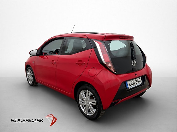 Toyota Aygo 8 of 30