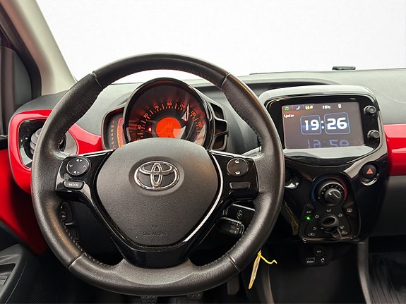 Toyota Aygo 14 of 30
