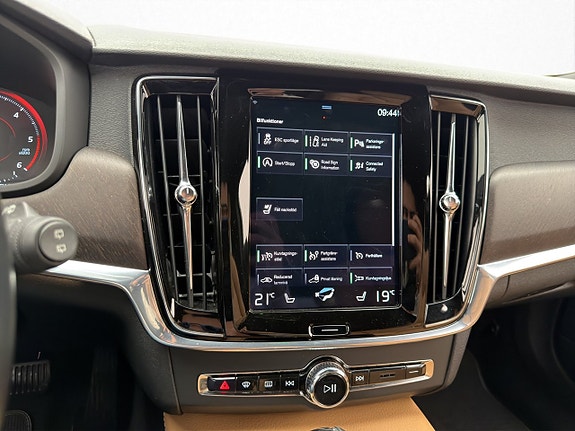 Volvo V90 Cross Country 19 of 30