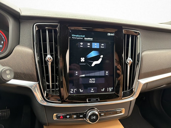 Volvo V90 Cross Country 21 of 30