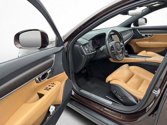 Volvo V90 Cross Country 12 of 30
