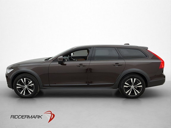 Volvo V90 Cross Country 5 of 5