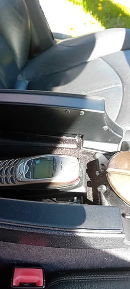 Mercedes-Benz E240 2 of 5