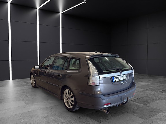 Saab 9-3 4 of 5