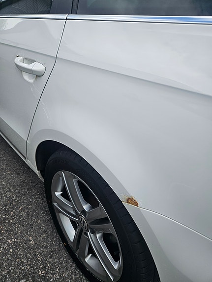 Volkswagen Passat 5 of 5