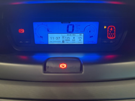 Citroen Grand C4 Picasso 15 of 22