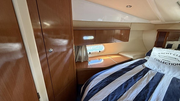SeaLine F34 / Volvo Penta D4 260 -05 28 of 30