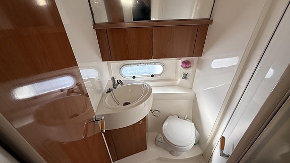 SeaLine F34 / Volvo Penta D4 260 -05 14 of 30