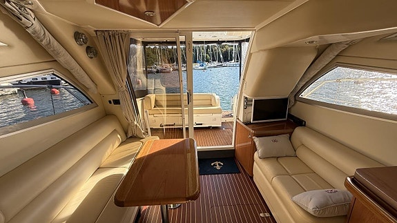 SeaLine F34 / Volvo Penta D4 260 -05 11 of 30