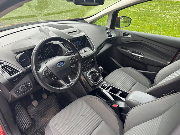 Ford C-Max 11 of 22