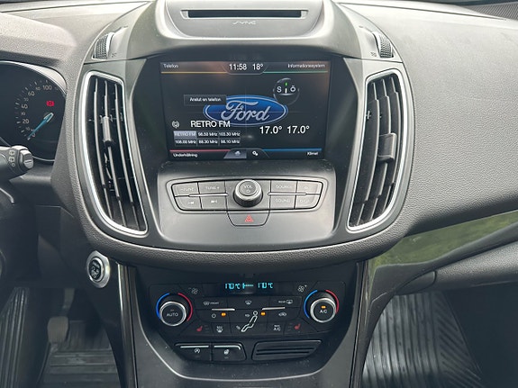 Ford C-Max 17 of 22