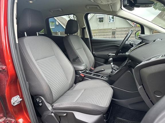 Ford C-Max 14 of 22