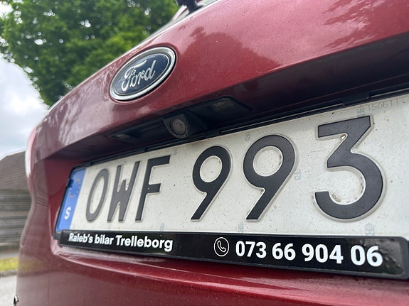 Ford C-Max 22 of 22