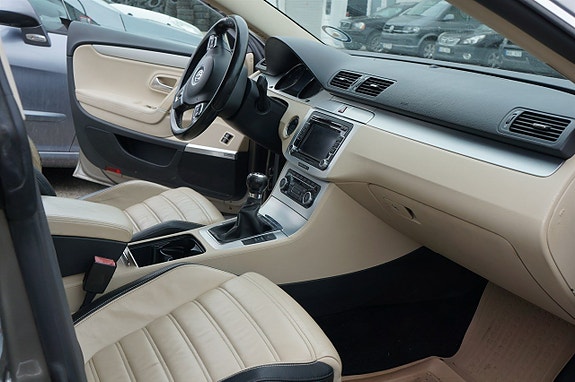 Volkswagen CC 5 of 5