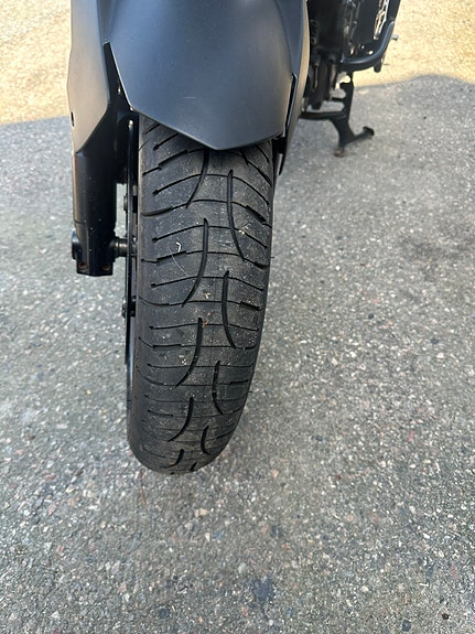 BMW F 800 R 2 of 5