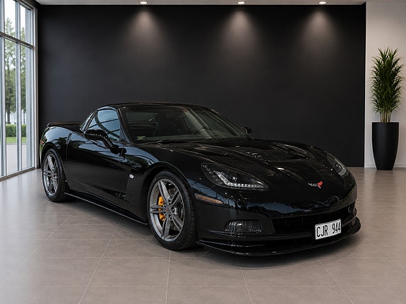 Chevrolet Corvette 4 of 5