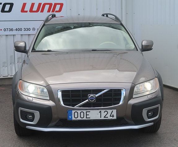 Volvo XC70 3 of 5