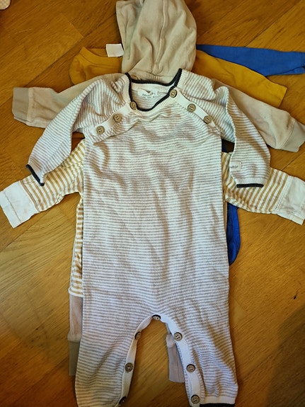 Product image 12 of 17