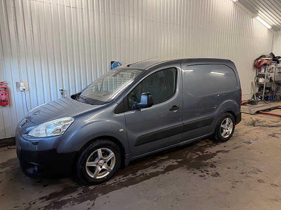 Peugeot Partner 2 of 5