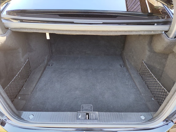 Mercedes-Benz S63 16 of 28