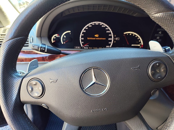 Mercedes-Benz S63 10 of 28