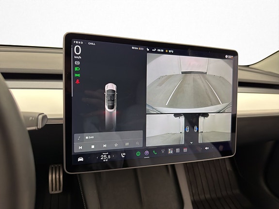 Tesla Model 3 12 of 30