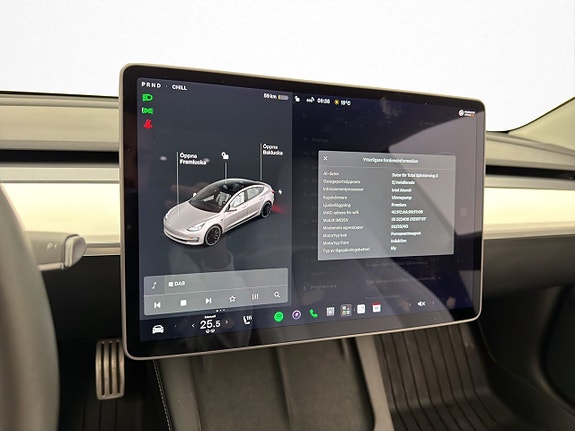 Tesla Model 3 16 of 30