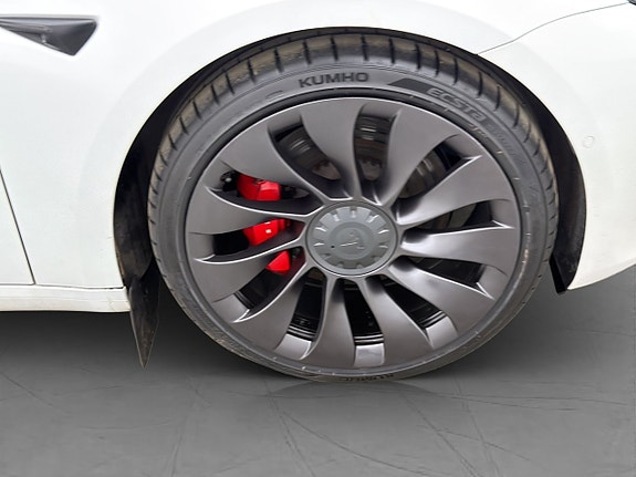 Tesla Model 3 29 of 30