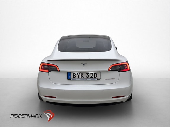 Tesla Model 3 6 of 30
