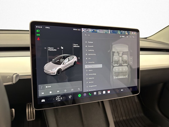 Tesla Model 3 19 of 30