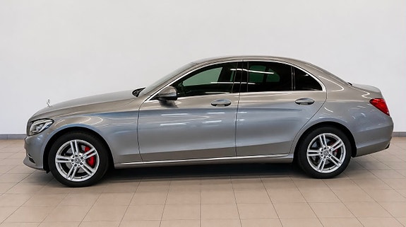 Mercedes-Benz C250 d 2 of 5