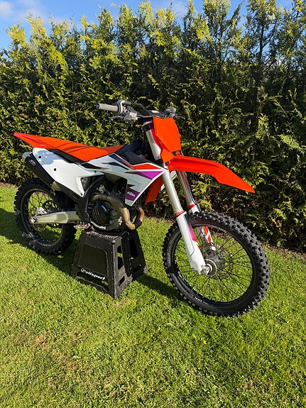 KTM 4 of 5