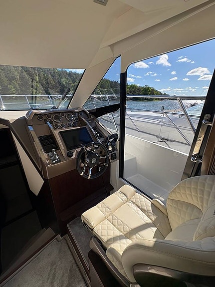 Galeon 360 Fly 2022 – Välutrustad premiumflybridge 5 of 12