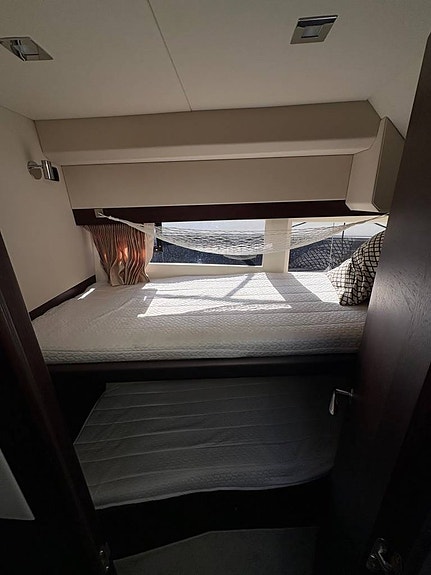 Galeon 360 Fly 2022 – Välutrustad premiumflybridge 3 of 12